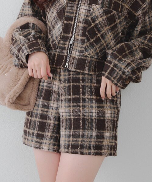 Another Branch olive des olive（アナザーブランチオリーブデオリーブ）の「チェックショートパンツ（その他パンツ・レディース・ブラック/ブラウン・FREE）」の2枚目の写真