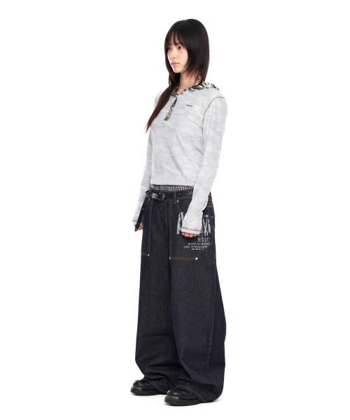 AAKAM(アーカム)の「Out Pocket Printed Denim Pants (Dark Blue)(デニムパンツ・レディース・その他・1/2)」の2枚目の写真
