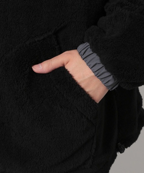 LAKOLE（ラコレ）の「リバーシブルボアブルゾン / 598363（ブルゾン・メンズ・ブラック/カーキ/チャコール・LARGE/MEDIUM）」の11枚目の写真