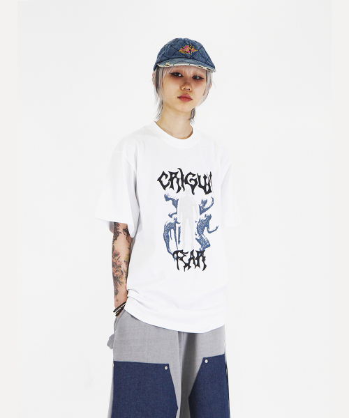 CRIGUN(クリガン)の「クリガンフィア メンズ セミオーバーフィット半袖Tシャツ ホワイト(Tシャツ/カットソー・レディース・ホワイト・LARGE/X-LARGE/XX-LARGE/SMALL/MEDIUM)」の3枚目の写真
