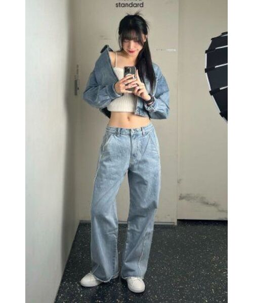 MUSINSA STANDARD WOMAN（ムシンサスタンダードウーマン）の「ウィメンズフレイサイドワイドデニムパンツ[ライトインディゴ]（デニムパンツ・レディース・その他・30/24/25/26/27/28/29）」の10枚目の写真