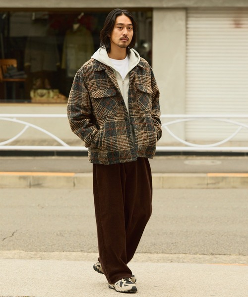 THE CRAFT CREW PRODUCTS(ザクラフトクループロダクツ)の「テックツイード オーバーサイズCPOジャケット/ UVカット【THE CRAFT CREW PRODUCTS】(ブルゾン・メンズ・グレー系/ネイビー系/ダークグレー/ブラウン・S/M/L)」の14枚目の写真