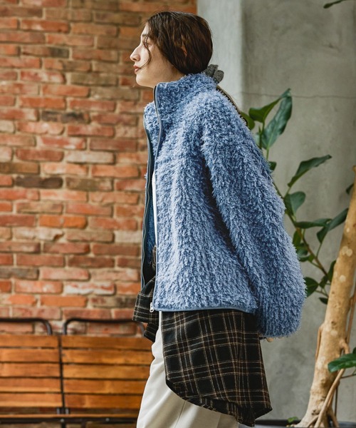 GEORGE'S（ジョージズ）の「プードルボアブルゾン（ブルゾン・レディース・ブラウン/オフホワイト/ブルー・SMALL/MEDIUM）」の12枚目の写真