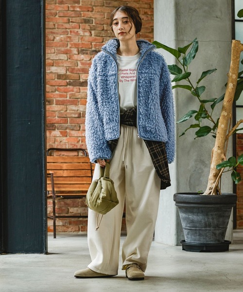 GEORGE'S（ジョージズ）の「プードルボアブルゾン（ブルゾン・レディース・ブラウン/オフホワイト/ブルー・SMALL/MEDIUM）」の4枚目の写真