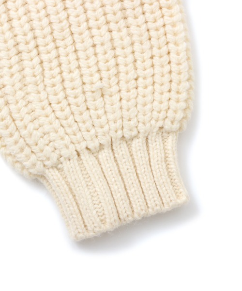 atmos pink(アトモスピンク)の「atmos pink Slit Cable Knit Tops / アトモス ピンク スリット ケーブル ニット トップス(ニット/セーター・レディース・オフホワイト/ブラウン/グリーン・FREE)」の7枚目の写真