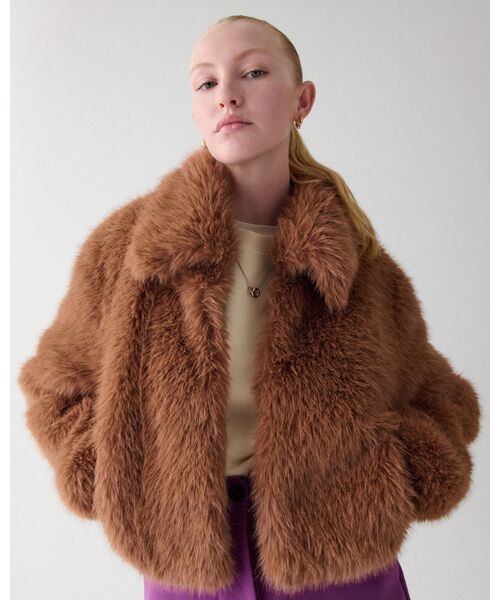 kate spade new york（ケイトスペード ニューヨーク）の「フォー ファー ジャケット（その他アウター・レディース・ブラウン・MEDIUM/SMALL/X-SMALL）」の2枚目の写真