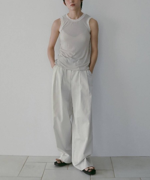 anuke(アンヌーク)の「anuke Twill Loose Pants ツイルルーズパンツ/62610708(その他パンツ・レディース・ベージュ/アイボリー・36/38)」の3枚目の写真