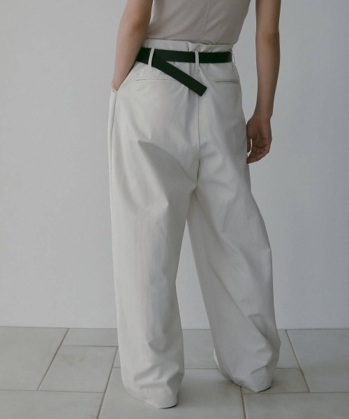 anuke(アンヌーク)の「anuke Twill Loose Pants ツイルルーズパンツ/62610708(その他パンツ・レディース・ベージュ/アイボリー・36/38)」の5枚目の写真