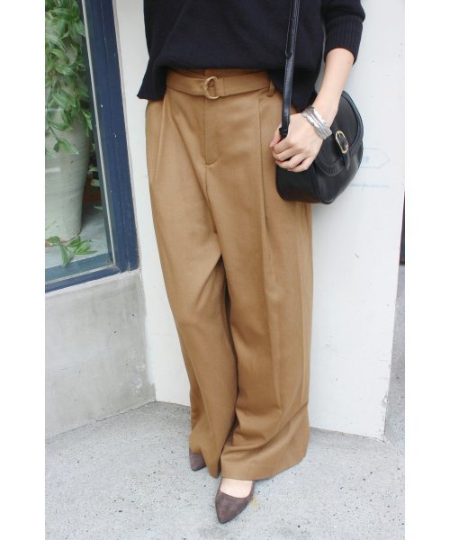SLOBE IENA（スローブイエナ）の「《追加》ベルトツキワイドタックパンツ◆（その他パンツ・レディース・ブラック/キャメル/グレー・40/38/36）」の3枚目の写真