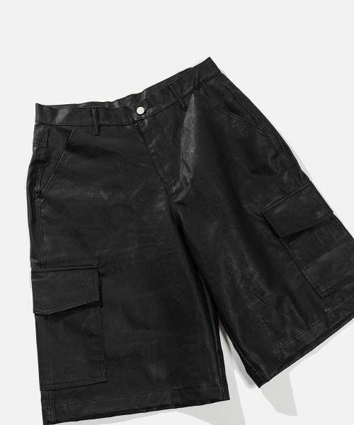 VASTIC(バスティック)の「ワイドカーゴコーティングハーフパンツ_ブラック(その他パンツ・メンズ・その他・LARGE/MEDIUM/X-LARGE)」の5枚目の写真