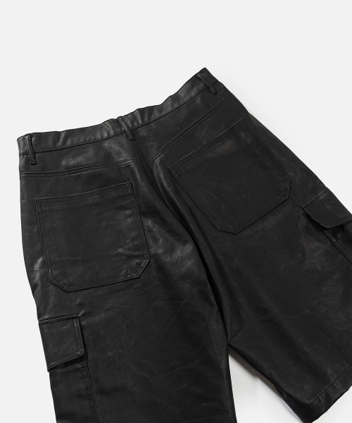 VASTIC(バスティック)の「ワイドカーゴコーティングハーフパンツ_ブラック(その他パンツ・メンズ・その他・LARGE/MEDIUM/X-LARGE)」の7枚目の写真