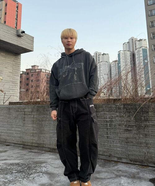 DYSFUNCT(ディスファンクト)の「DREAM CATCHER PIGMENT HOODIE(CHARCOAL)(パーカー・レディース・その他・LARGE/MEDIUM/X-LARGE)」の2枚目の写真