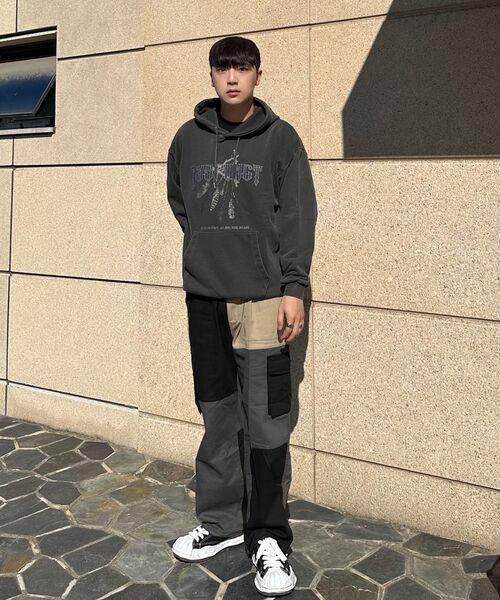 DYSFUNCT(ディスファンクト)の「DREAM CATCHER PIGMENT HOODIE(CHARCOAL)(パーカー・レディース・その他・LARGE/MEDIUM/X-LARGE)」の6枚目の写真