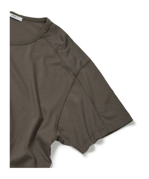 ETCE(イーティーシーイー)の「CURVED HENLEY NECK TEE (BROWN)(Tシャツ/カットソー・メンズ・その他・LARGE/X-LARGE/MEDIUM)」の3枚目の写真