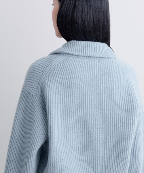 MUSINSA STANDARD WOMAN（ムシンサスタンダードウーマン）の「ウィメンズラムウールリブニットジップアップ[ブルーグレー]（カーディガン/ボレロ・レディース・その他・MEDIUM/SMALL/LARGE）」の7枚目の写真