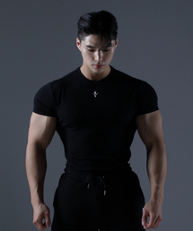 CARMID（カミド）の「Muscle Fit Sleeve Short Sleeve T-Shirt（Tシャツ/カットソー）」