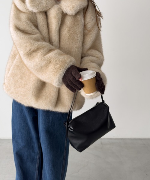 CANAL JEAN（キャナルジーン）の「El mar　ホールタッチカラーニット手袋（手袋・レディース・ブラウン/チャコールグレー/ブルー・ONE SIZE）」の5枚目の写真