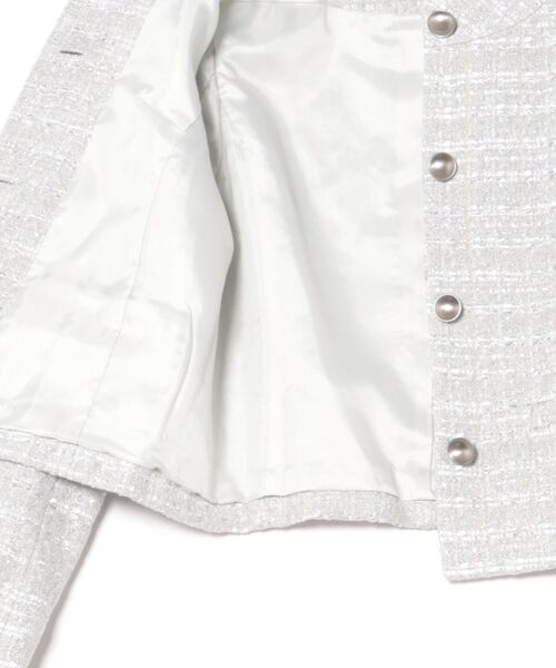 STRAWBERRY-FIELDS（ストロベリーフィールズ）の「ヴィーナスツイード_ツイードノーカラージャケット（ノーカラージャケット・レディース・ライトグレー/ベージュ・2）」の13枚目の写真