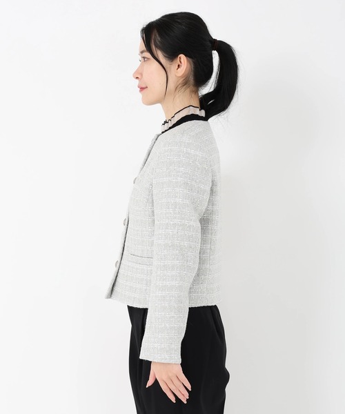 STRAWBERRY-FIELDS（ストロベリーフィールズ）の「ヴィーナスツイード_ツイードノーカラージャケット（ノーカラージャケット・レディース・ライトグレー/ベージュ・2）」の4枚目の写真