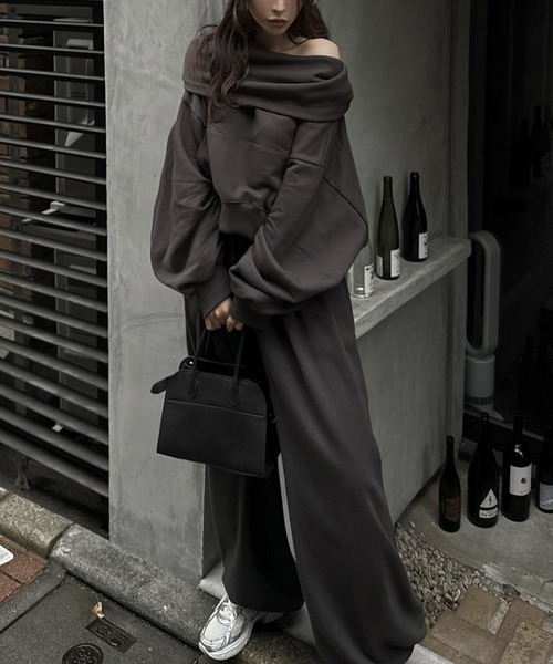 WILLFULLY(ウィルフリー)の「volume tuck drawstring hem sweat PT(スウェットパンツ・レディース・オートミール/グレー系その他/ベージュ系その他・FREE)」の22枚目の写真