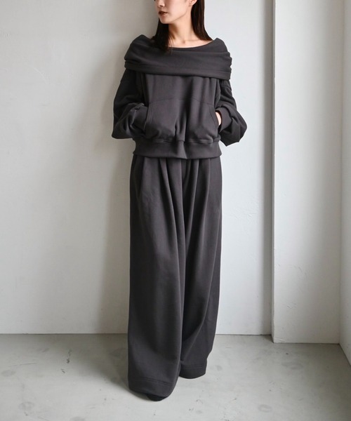 WILLFULLY(ウィルフリー)の「volume tuck drawstring hem sweat PT(スウェットパンツ・レディース・オートミール/グレー系その他/ベージュ系その他・FREE)」の14枚目の写真