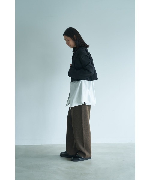 marjour(マージュール)の「RELAXED TAPERED KNIT PANTS(その他パンツ・レディース・ブラウン/ブラック・M)」の10枚目の写真