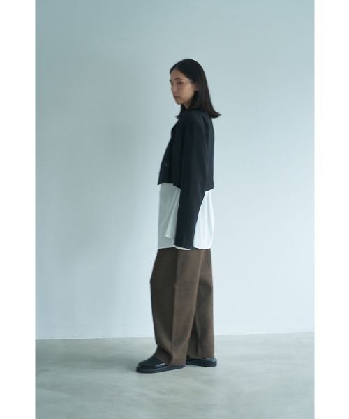 marjour(マージュール)の「RELAXED TAPERED KNIT PANTS(その他パンツ・レディース・ブラウン/ブラック・M)」の11枚目の写真
