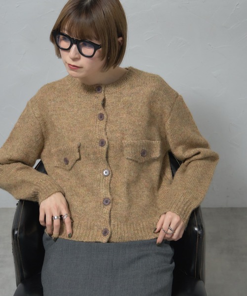 leimn(レイムン)の「Wポケットクルーネックニットカーディガン(カーディガン/ボレロ・レディース・ブラウン・M)」の5枚目の写真