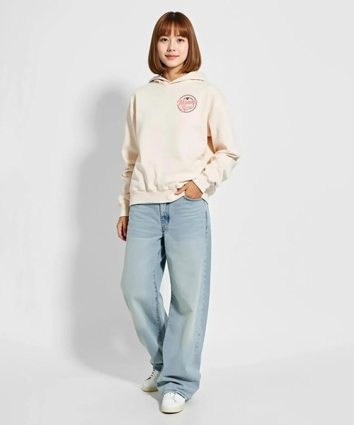 Disney(ディズニー)の「親子お揃い ディズニー バックロゴパーカー 1206A(パーカー・レディース・ブラック×レッド/その他9・ユニセックスM/ユニセックスL/ユニセックスXL/ユニセックスS)」の7枚目の写真
