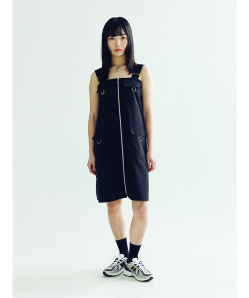 BOMNAL BOUTIQUE(ボムナルブティック)の「サスペンダーミディワンピース _ ブラック(ワンピース・レディース・その他・FREE)」の2枚目の写真