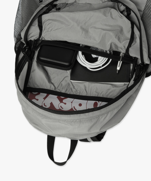 LMCの「OVAL GLOBE STRING BACKPACK gray(バックパック/リュック・レディース・その他・ONE SIZE)」の17枚目の写真