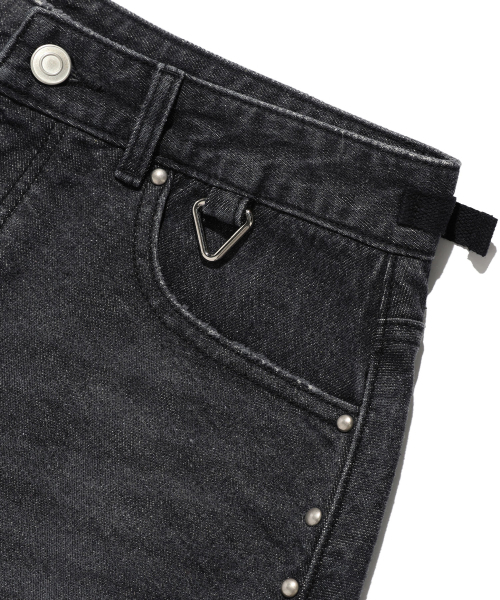 ISTKUNST(イストクンスト)の「WASHED STUD DENIM SKIRT_BLACK(IK2EFFD190A)(スカート・レディース・ブラック・S/M)」の4枚目の写真
