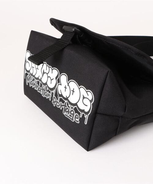 Manhattan Portage（マンハッタンポーテージ）の「NYLON MESSENGER BAG (SM) FLAPZIPPER POCKET SAUCY DOG（メッセンジャーバッグ・メンズ・ブラック・SMALL）」の14枚目の写真