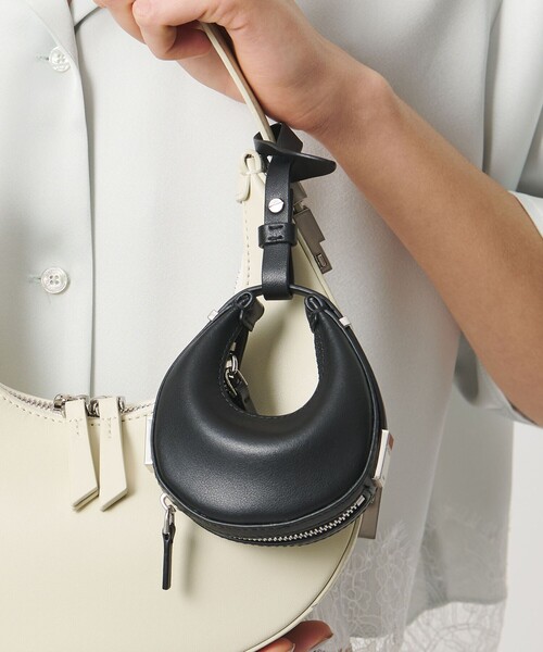 UNITED ARROWS（ユナイテッドアローズ）の「【別注】＜OSOI＞TONI MINI MINI チャーム（キーホルダー・レディース・レッド/ライム/ブラック・FREE）」の14枚目の写真