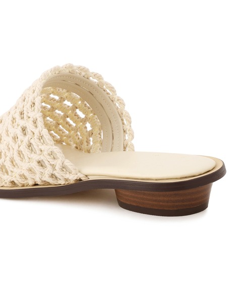 SALON adam et rope'(サロン アダム エ ロペ)の「【W S(ドゥーブル)】メッシュミュール(サンダル・レディース・ブラック/ベージュ・38/37/36)」の17枚目の写真