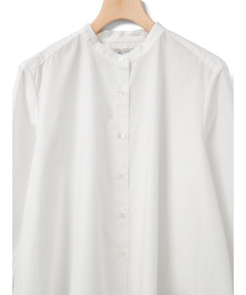 A line band collar shirt
