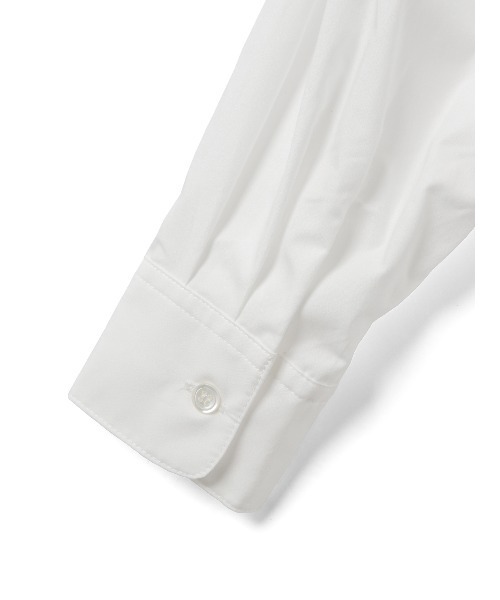 A line band collar shirt