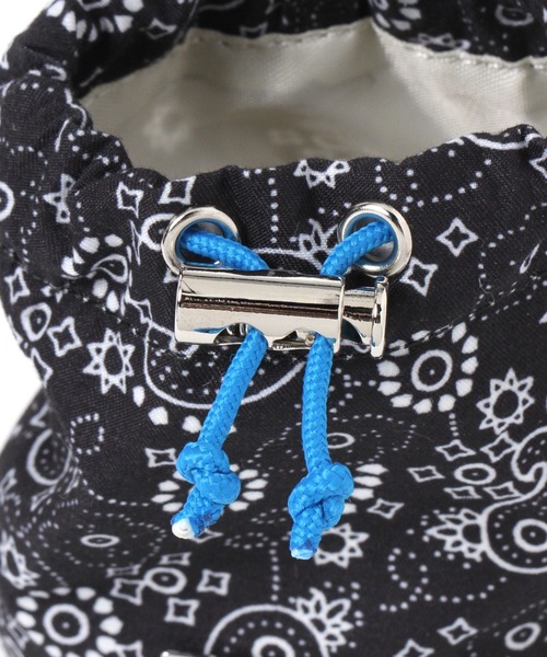 niko and...（ニコアンド）の「バンダナ巾着チャーム（チャーム・レディース・レッド/ブラック/ライトブルー・0）」の15枚目の写真