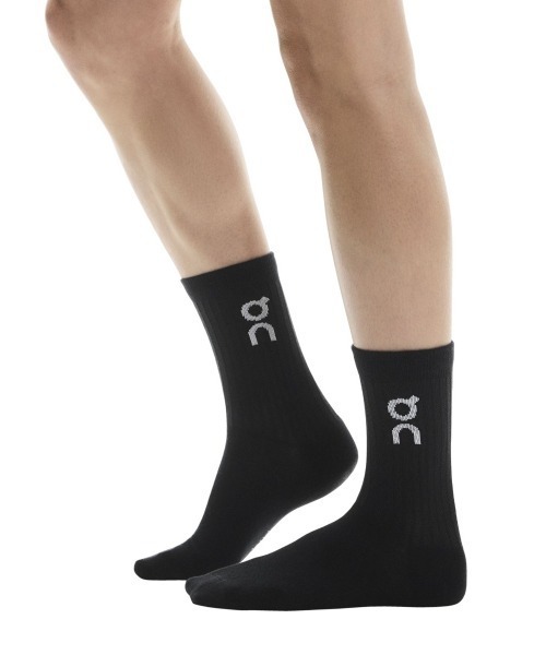 On(オン)の「On Logo Sock High 3P(オン ロゴソックスハイ3P)(ソックス/靴下・メンズ・ブラック・23.5cm/26cm)」の4枚目の写真