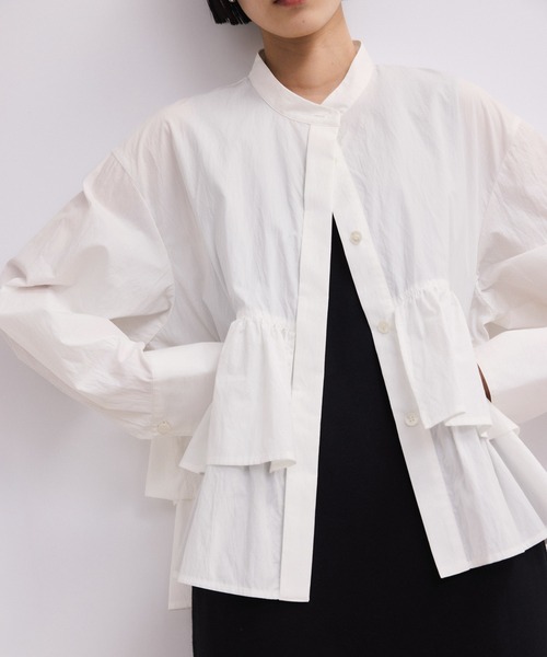 ADAM ET ROPE'（アダムエロペ）の「【WEB限定】フリルブラウス（シャツ/ブラウス・レディース・ホワイト/サックスブルー/ブラック・FREE）」の12枚目の写真