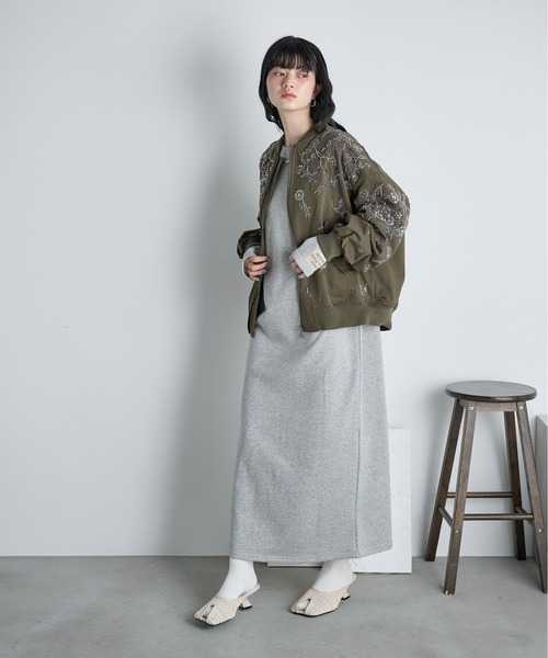 THE YOn(ザヨン)の「コットン裏毛バックオープンワンピース(ワンピース・レディース・グレー/チャコールグレー/クリーム/ピンク・FREE)」の13枚目の写真