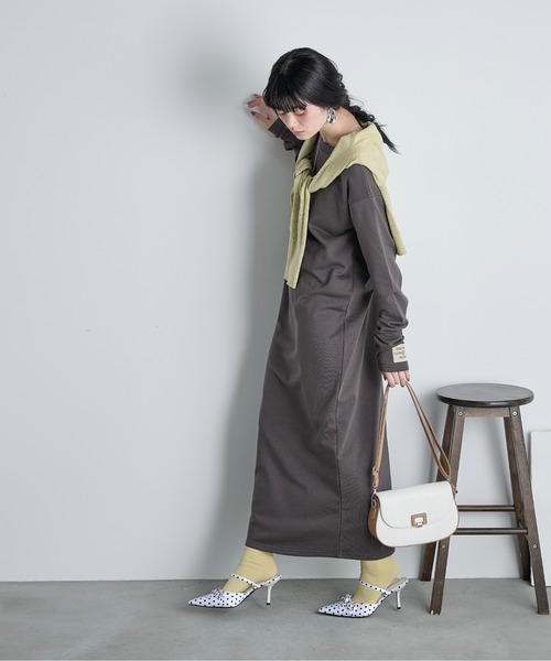 THE YOn(ザヨン)の「コットン裏毛バックオープンワンピース(ワンピース・レディース・グレー/チャコールグレー/クリーム/ピンク・FREE)」の22枚目の写真