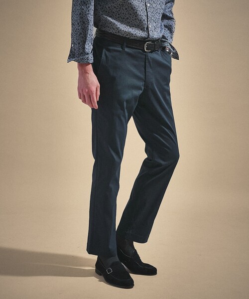 TAKEO KIKUCHI(タケオキクチ)の「【ON/OFF兼用】サイドゴアウエスト オールシーズン ストレートパンツ(スラックス・メンズ・グレー/ライトベージュ/ネイビー・01/02/03/04)」の17枚目の写真