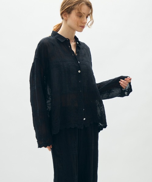 full/fill.(フルフィル)の「natural embroidery shirt / ナチュラル刺繍シャツ(シャツ/ブラウス・レディース・ナチュラル/ブラック・FREE)」の7枚目の写真