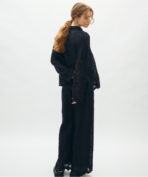 full/fill.(フルフィル)の「natural embroidery shirt / ナチュラル刺繍シャツ(シャツ/ブラウス・レディース・ナチュラル/ブラック・FREE)」の12枚目の写真