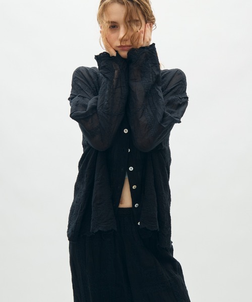 full/fill.(フルフィル)の「natural embroidery shirt / ナチュラル刺繍シャツ(シャツ/ブラウス・レディース・ナチュラル/ブラック・FREE)」の3枚目の写真