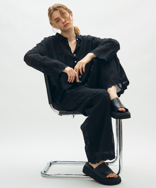 full/fill.(フルフィル)の「natural embroidery shirt / ナチュラル刺繍シャツ(シャツ/ブラウス・レディース・ナチュラル/ブラック・FREE)」の17枚目の写真