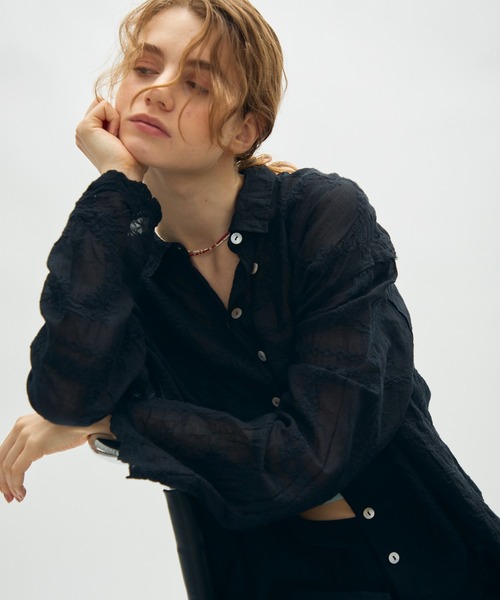 full/fill.(フルフィル)の「natural embroidery shirt / ナチュラル刺繍シャツ(シャツ/ブラウス・レディース・ナチュラル/ブラック・FREE)」の14枚目の写真