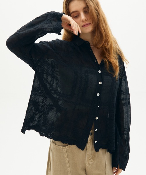 full/fill.(フルフィル)の「natural embroidery shirt / ナチュラル刺繍シャツ(シャツ/ブラウス・レディース・ナチュラル/ブラック・FREE)」の18枚目の写真