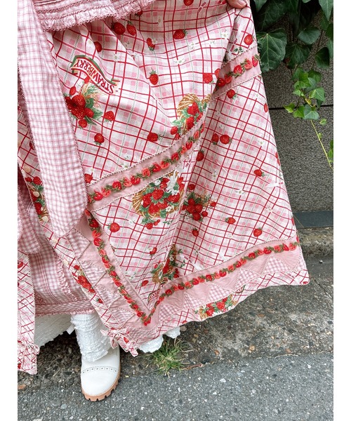 PINK HOUSE（ピンクハウス）の「苺リースプリントスカート（スカート